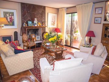 Casa en Venta en Carlos Dickens / Alcalde Rutilio Rivas