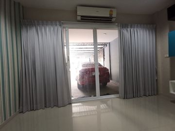 3 Bedroom Townhouse for sale in Anusawari, Bangkok