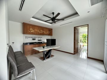 2 bedrooms villa for rent/sale at The Kiri Villas