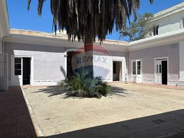 Monumento HIstórico Casa Herreros
