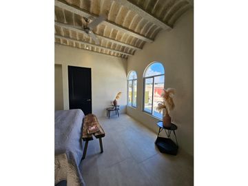 Casa en venta totalmente remodelada en el Barrio de San Sebastián