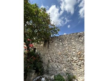 Casona en venta para remodelar a una cuadra del Parque de la Plancha
