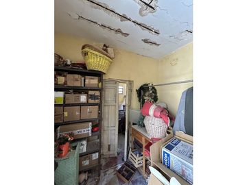 Casona en venta para remodelar a una cuadra del Parque de la Plancha