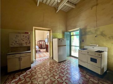 Casona en venta en el Barrio de Mejorada