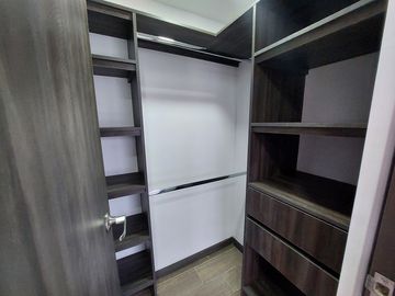 APARTAMENTO EN ARRIENDO UBICADO EN EL RETIRO