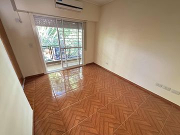 Duplex en Villa Luro sin expensas- Apto credito