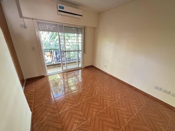 Duplex en Villa Luro sin expensas- Apto credito