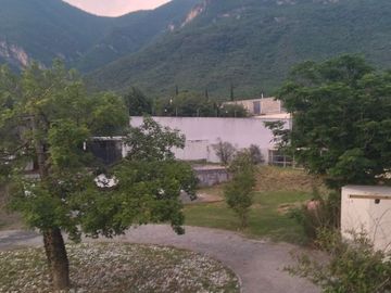 Casa en Venta en Los Cristales en Carretera Nacional Monterrey