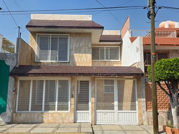 CASA EN VENTA EN VALLE DE ARAGÓN, NEZAHUALCÓYOTL, EDO. MEX.