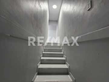 CASA EN VENTA EN VILLA RESIDENCIAL DEL BOSQUE, TIJUANA