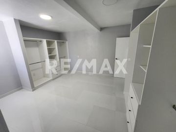 CASA EN VENTA EN VILLA RESIDENCIAL DEL BOSQUE, TIJUANA