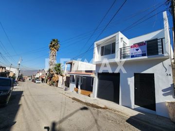 CASA EN VENTA EN VILLA RESIDENCIAL DEL BOSQUE, TIJUANA