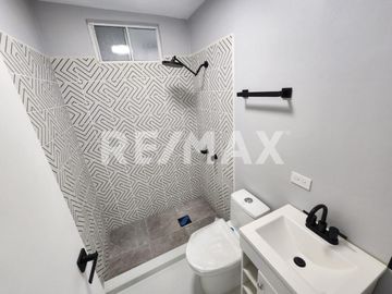CASA EN VENTA EN VILLA RESIDENCIAL DEL BOSQUE, TIJUANA