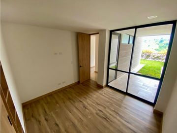 Se Vende Casa - Sector Av Centenario Norte