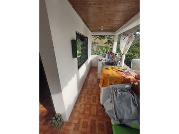 SE VENDE FINCA A 12 MINUTOS DE MANIZALES