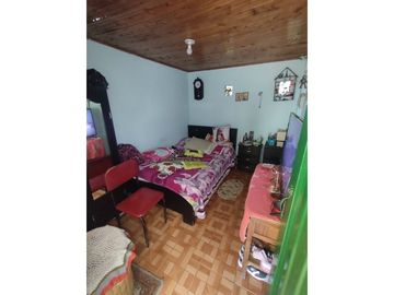 SE VENDE FINCA A 12 MINUTOS DE MANIZALES