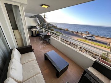 Depto Primera Línea, Frente Playa Los Lilenes, Con Preciosa Vista Al Mar!!!