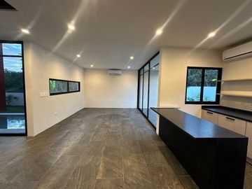 Casa en venta en Paseo Country, al norte de Mérida, Yucatán.