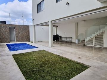 Casa en Venta en Santiago, Carretera Nacional