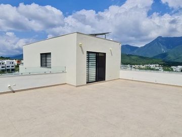 Casa en Venta en Santiago, Carretera Nacional
