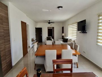 Casa en Venta en Santiago, Carretera Nacional