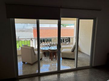 CASA EN VENTA EN ESQUINA UBICADA EN BENITO JUAREZ NORTE, MERIDA.