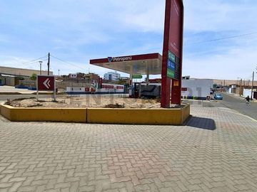 VENTA DE TERRENO UN ACUADRA DE PLAZA DE  POCOLLAY TACNA.