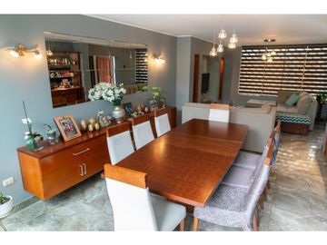Vendo Casa frente al parque urb. Sagrada Familia Bellavista