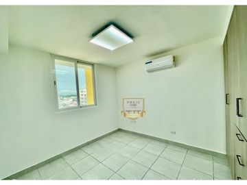 Se vende apartamento en Via España PH Metropolitan Park