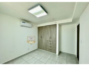 Se vende apartamento en Via España PH Metropolitan Park