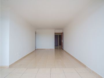Venta: Reposeído en Royal Hills Villa de las Fuentes