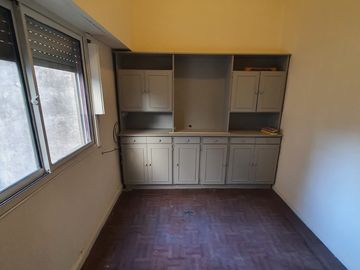 Depto.tipo casa de 5 ambientes en Venta en Almagro