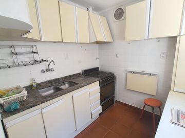 Depto.tipo casa de 5 ambientes en Venta en Almagro