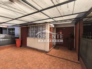 METRO LAS REJAS, 4 DORMITORIOS 1 BAÑO