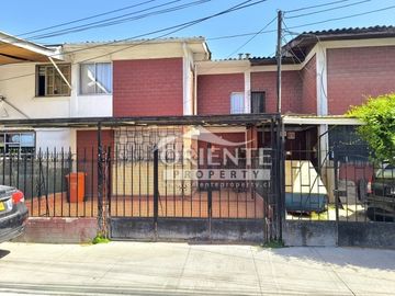 METRO LAS REJAS, 4 DORMITORIOS 1 BAÑO