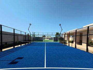 CASA PRE VENTA MÉRIDA, UNA PLANTA, LUJOSA, 402M2, PRIVADA ADANA XCANATUN.