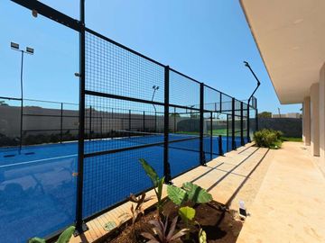 CASA PRE VENTA MÉRIDA, UNA PLANTA, LUJOSA, 402M2, PRIVADA ADANA XCANATUN.