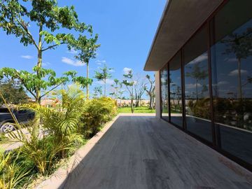 CASA PRE VENTA MÉRIDA, UNA PLANTA, LUJOSA, 402M2, PRIVADA ADANA XCANATUN.