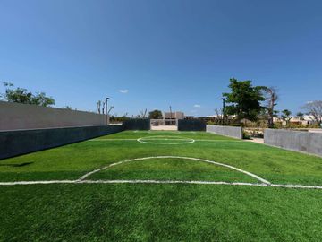 CASA PRE VENTA MÉRIDA, UNA PLANTA, LUJOSA, 402M2, PRIVADA ADANA XCANATUN.
