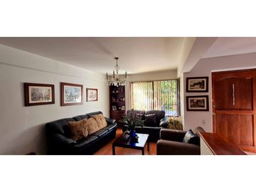 Venta de casa en Envigado- Transversal Intermedia