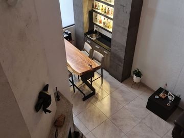 Preciosa Residencia en LOMA DORADA, Super Céntrica, 4 Niveles !