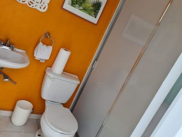 Casa en Venta en Centro Sur, Claustros de las Misiones, 4 Recamaras, 4.5 Baños