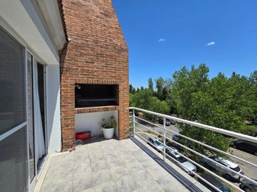 VENTA DE DEPARTAMENTO EN Tigre