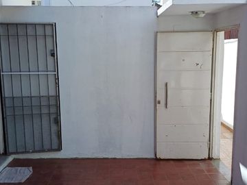 Casa PH en venta en Gerli Este