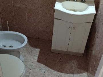 Casa PH en venta en Gerli Este