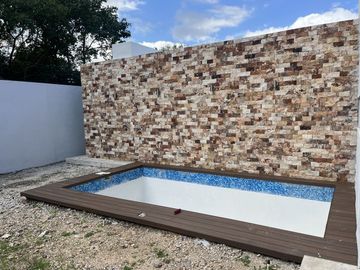 Venta Residencia en Privada cerca Plaza La Isla Mérida Yucatán