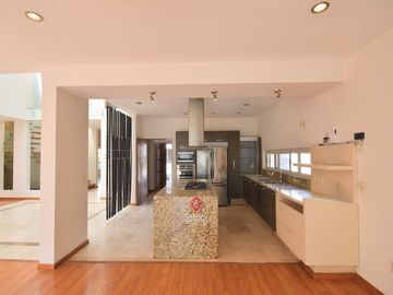 Casa de lujo en venta Puerta de Hierro Andares