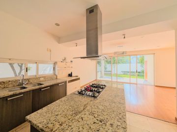 Casa de lujo en venta Puerta de Hierro Andares