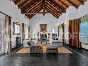 Casa en Carmel C.C