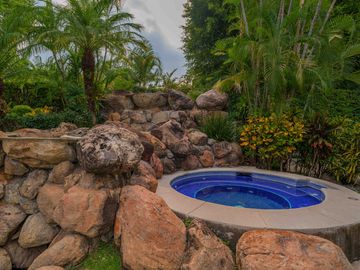 Finca de Lujo en Los Apantles, Jiutepec